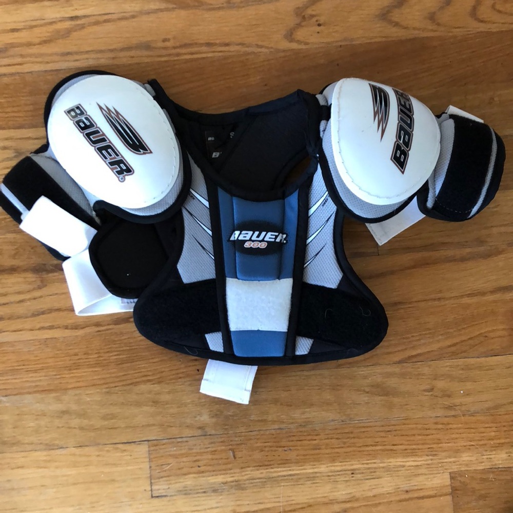 Bauer 300 Jr Hockey Shoulder Pads